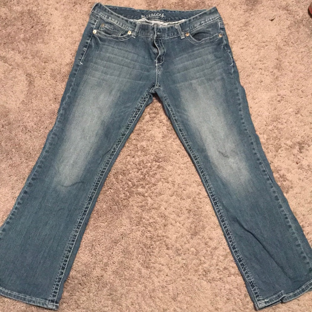 Maurice’s size 15/16 short